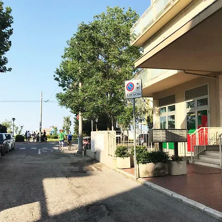 Angiolieri Apartamento Riccione